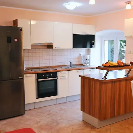 Kuca Oak Vikendica *